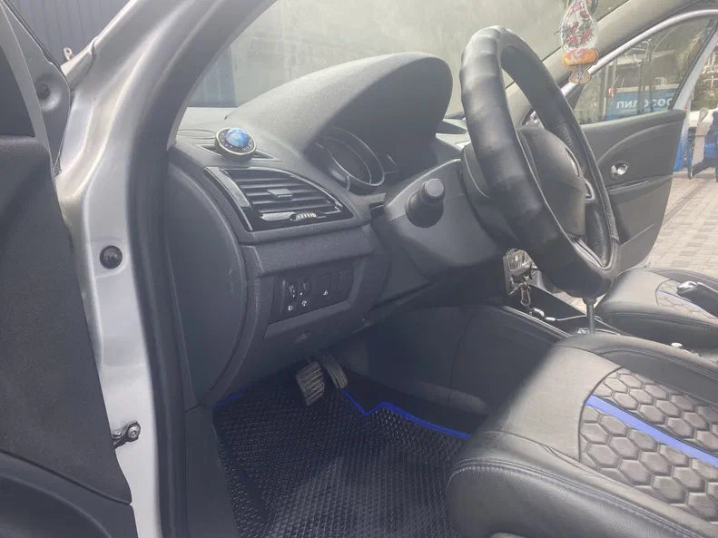 Renault Megane 2011 - 34