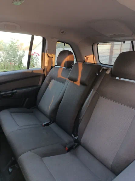 Opel Zafira 2006 - 7