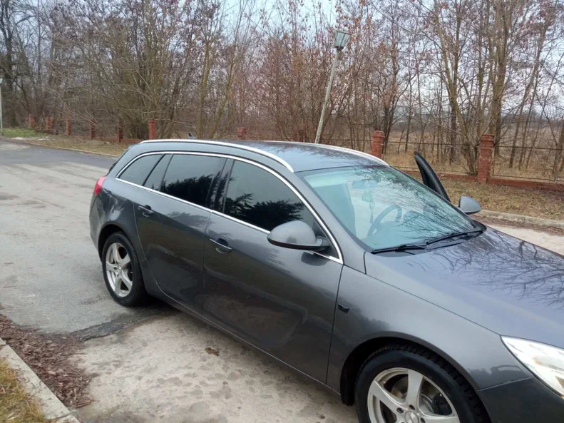 Opel Insignia 2010 - 8