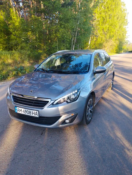 Peugeot 308 2016