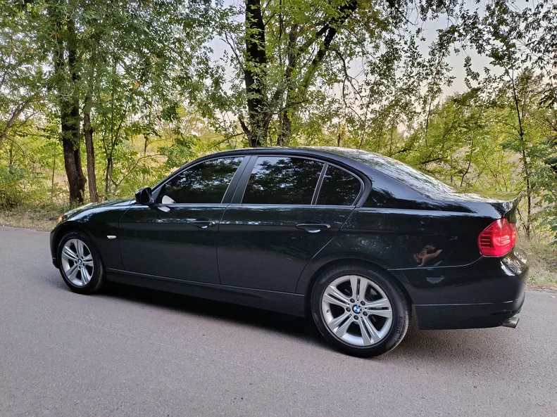 BMW 3 серія 2009 - 26