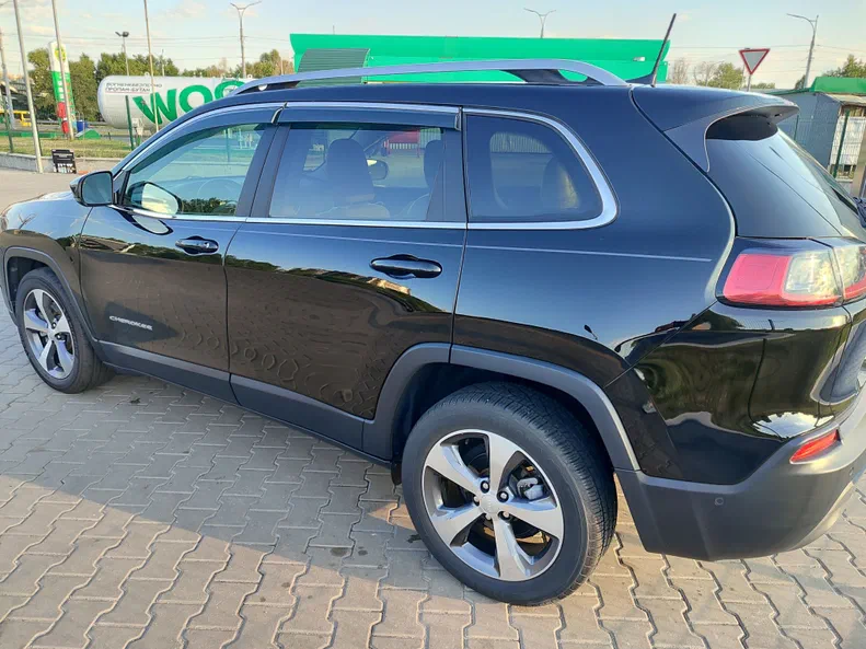 Jeep Cherokee 2019 - 5