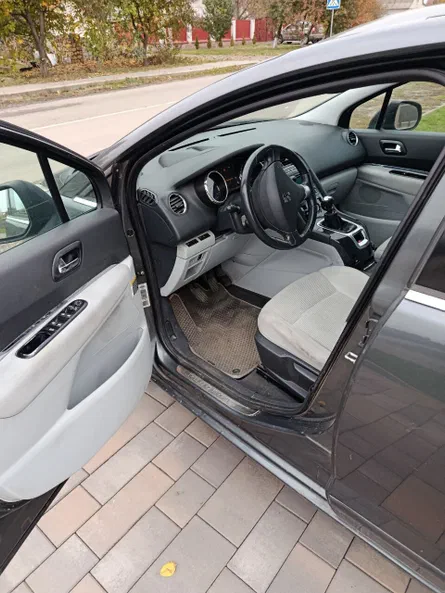 Peugeot 5008 2009 - 7