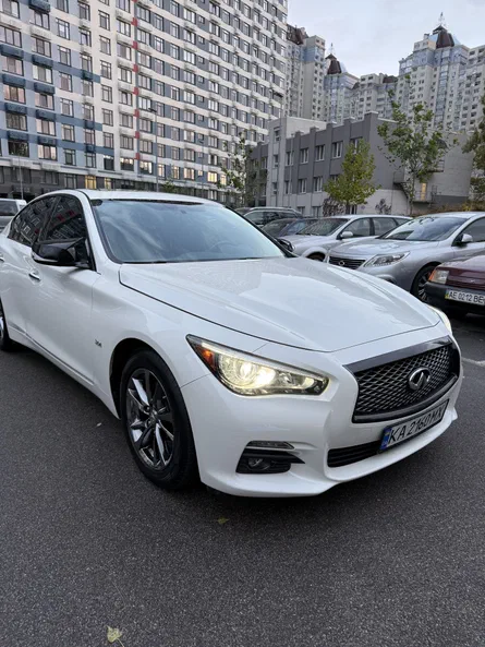 Infiniti Q50 2017