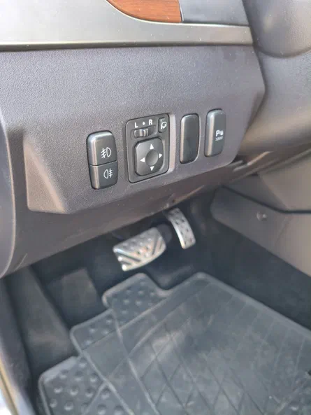 Mitsubishi Pajero 2012 - 12