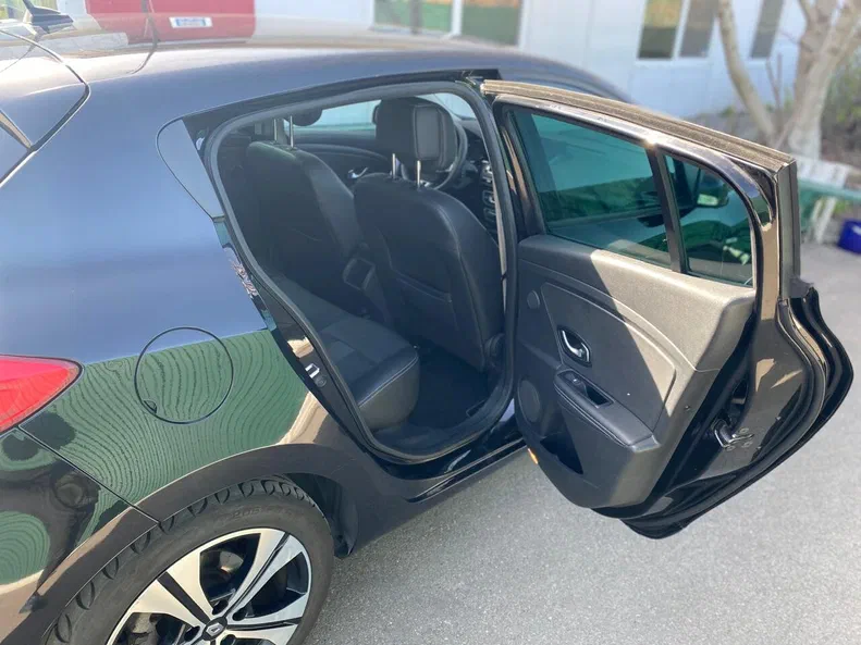 Renault Megane 2011 - 16