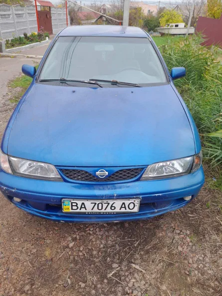 Nissan Almera 1999