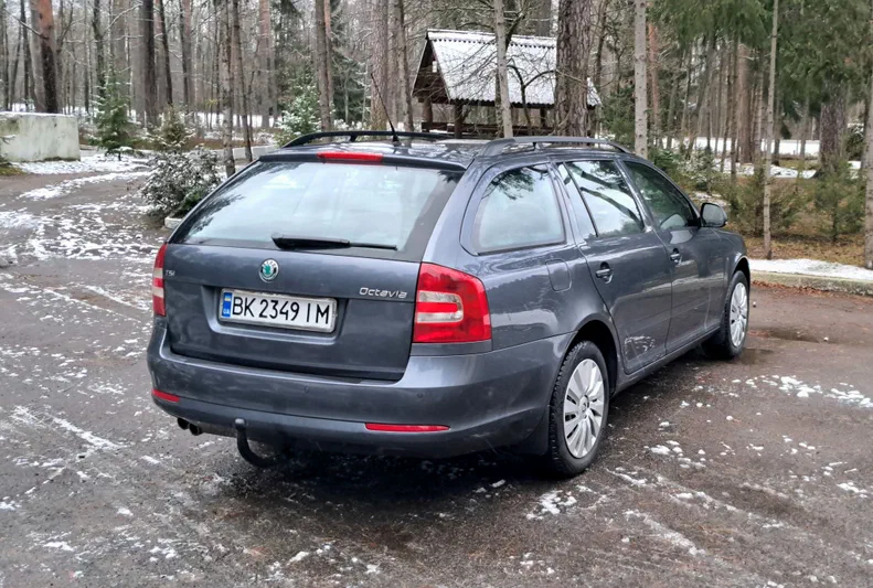 Skoda Octavia 2010 - 6