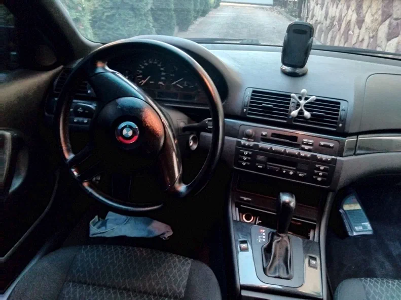 BMW 3 серии 2001