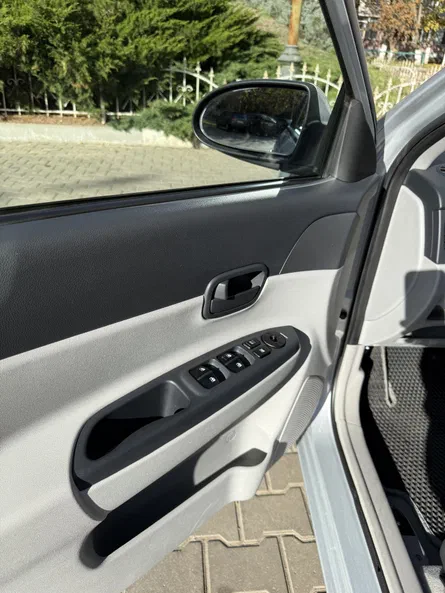 Hyundai Accent 2008 - 15