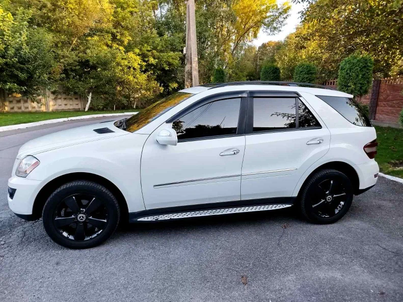 Mercedes-Benz M-Класс 2008