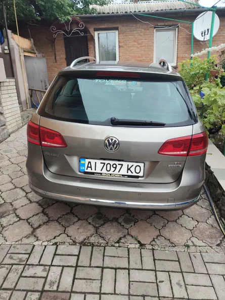 Volkswagen Passat 2012 - 13