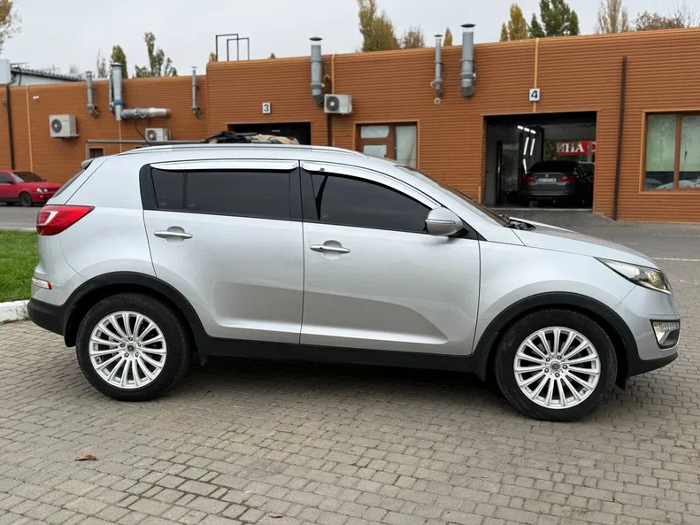 Kia Sportage 2012 - 6