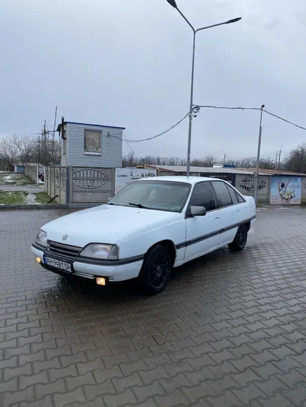 Opel Omega 1988 - 11