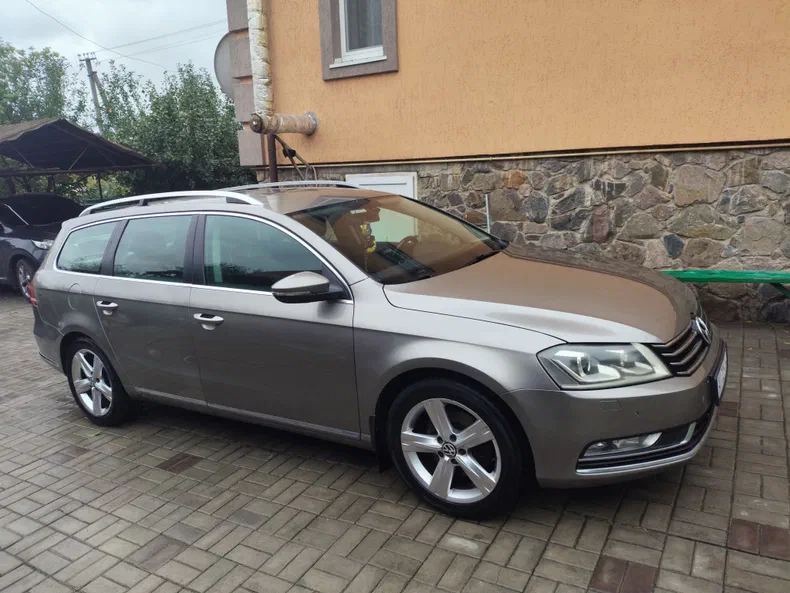 Volkswagen Passat 2012