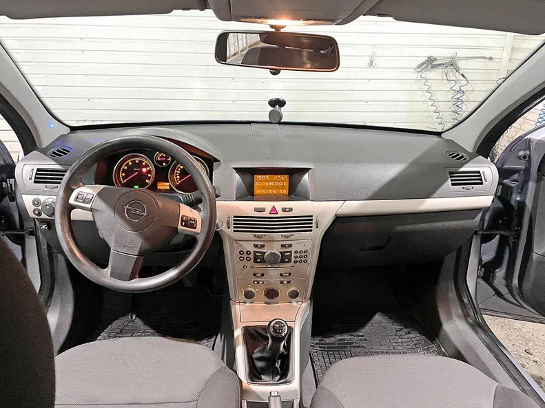 Opel Astra 2007 - 15