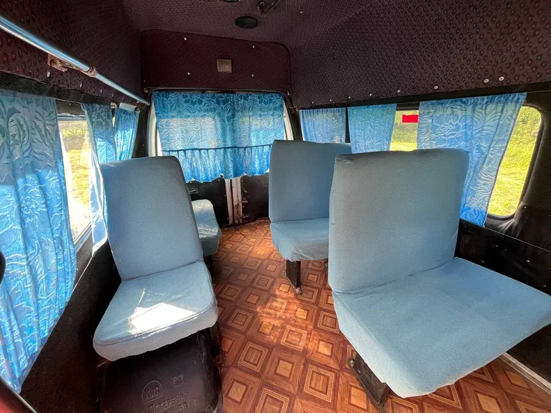 ГАЗ 2705 2004 - 6