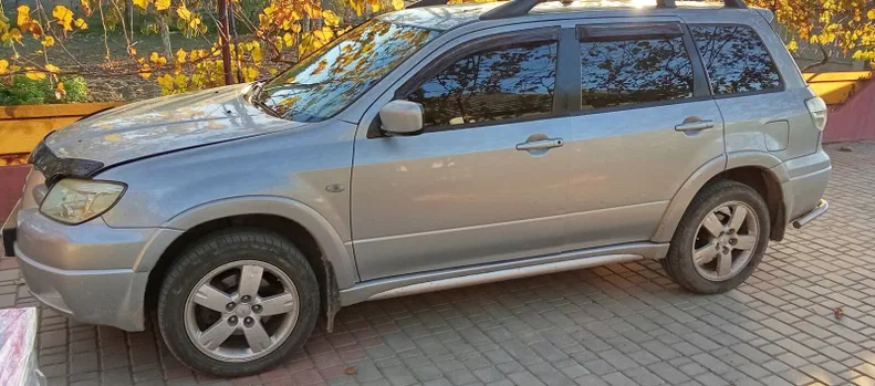 Mitsubishi Outlander 2007