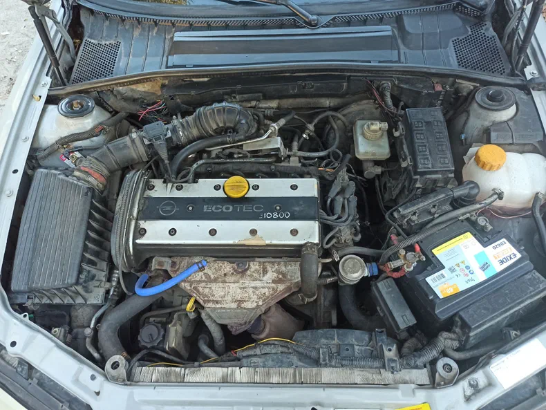 Opel Vectra 1997 - 8