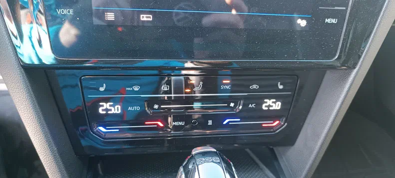 Volkswagen Passat 2018 - 19