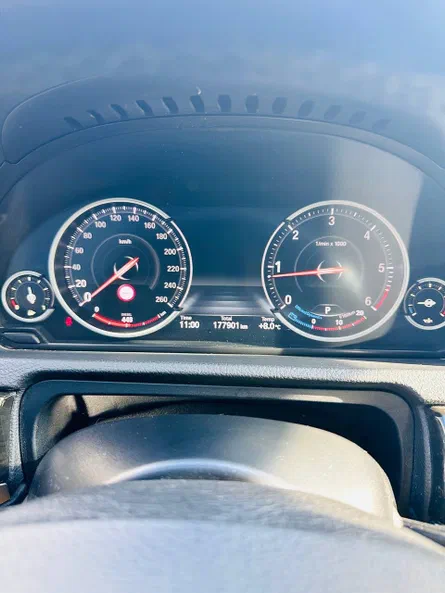 BMW 5 серія 2013 - 5