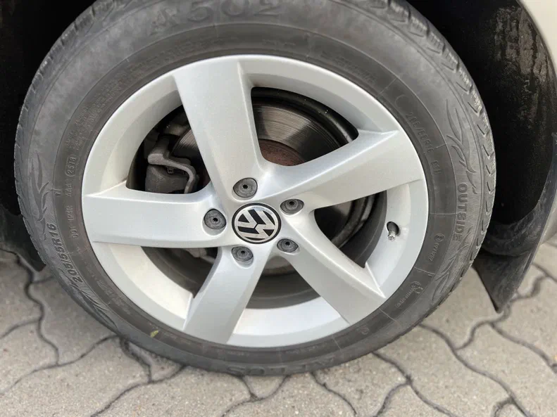 Volkswagen Passat 2012 - 28