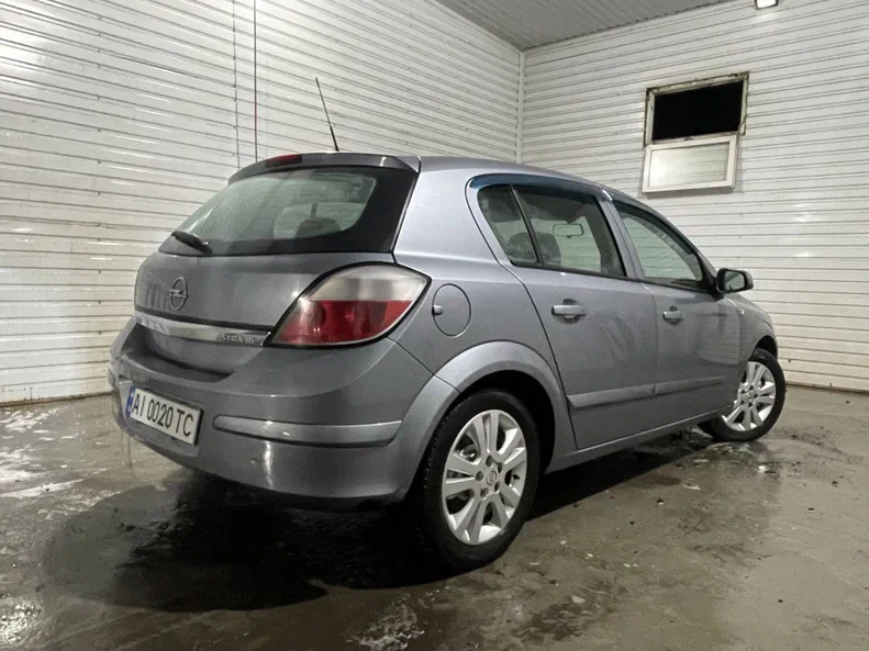 Opel Astra 2007