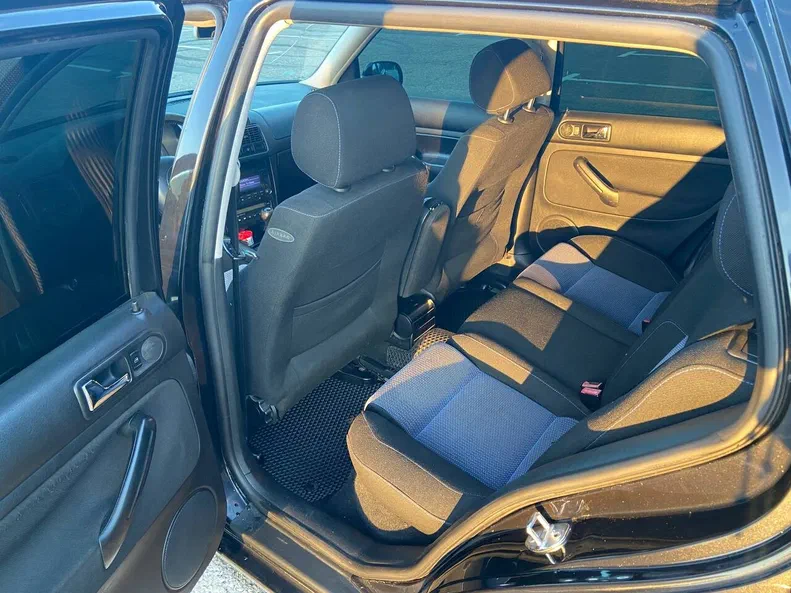 Volkswagen Golf 2001 - 11