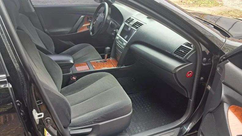 Toyota Camry 2008 - 17