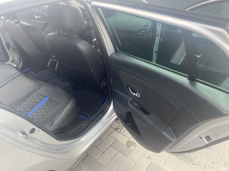 Renault Megane 2011 - 23