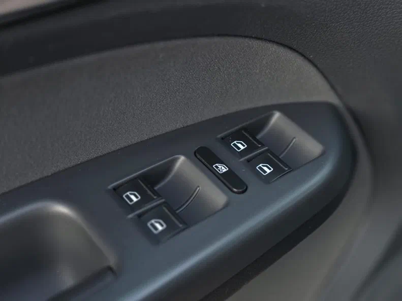 Volkswagen Touran 2013 - 23