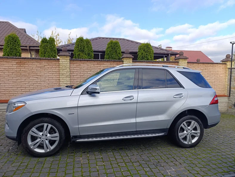 Mercedes-Benz M-Клас 2012 - 5