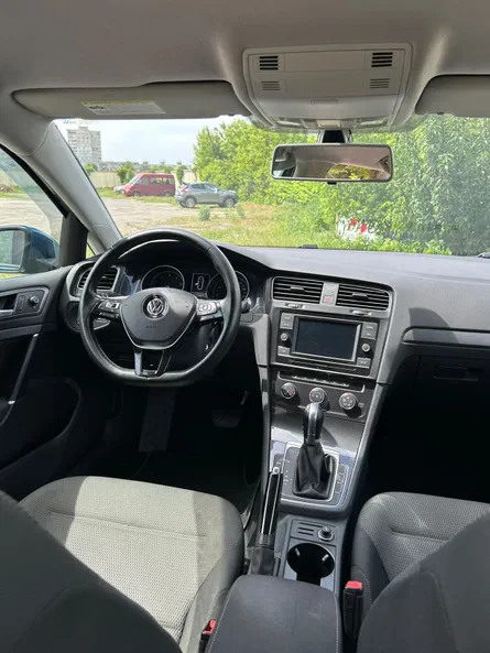 Volkswagen Golf 2019 - 11