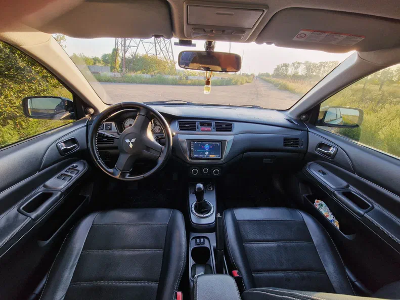 Mitsubishi Lancer 2008 - 11