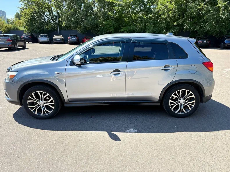 Mitsubishi Outlander Sport 2016