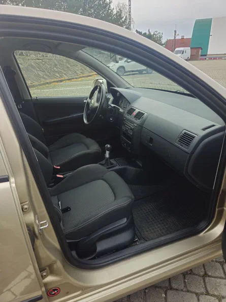 Skoda Fabia 2005 - 5