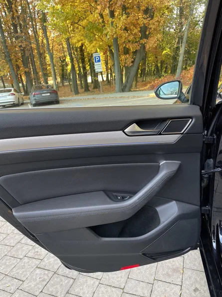 Volkswagen Passat 2016 - 23