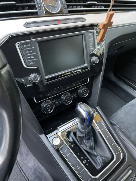 Volkswagen Passat 2016 - 11