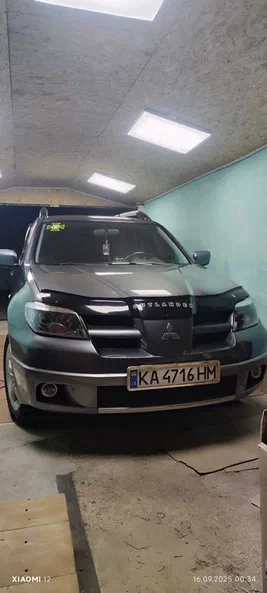 Mitsubishi Outlander 2003 - 1