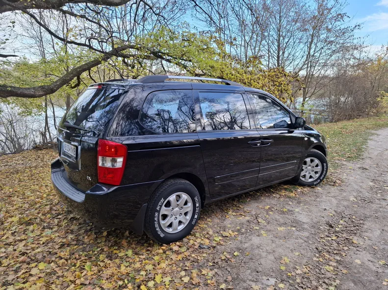 Kia Carnival 2009 - 15