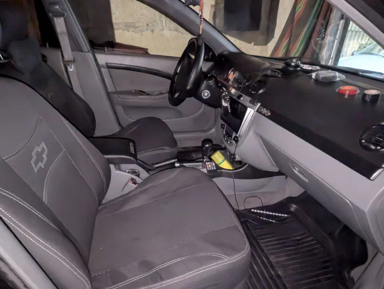 Chevrolet Lacetti 2008 - 10