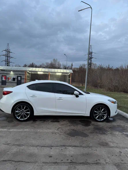 Mazda 3 2017 - 18