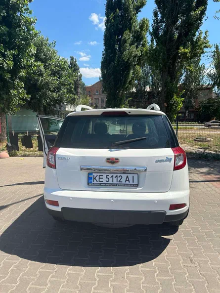 Geely Emgrand X7 2014