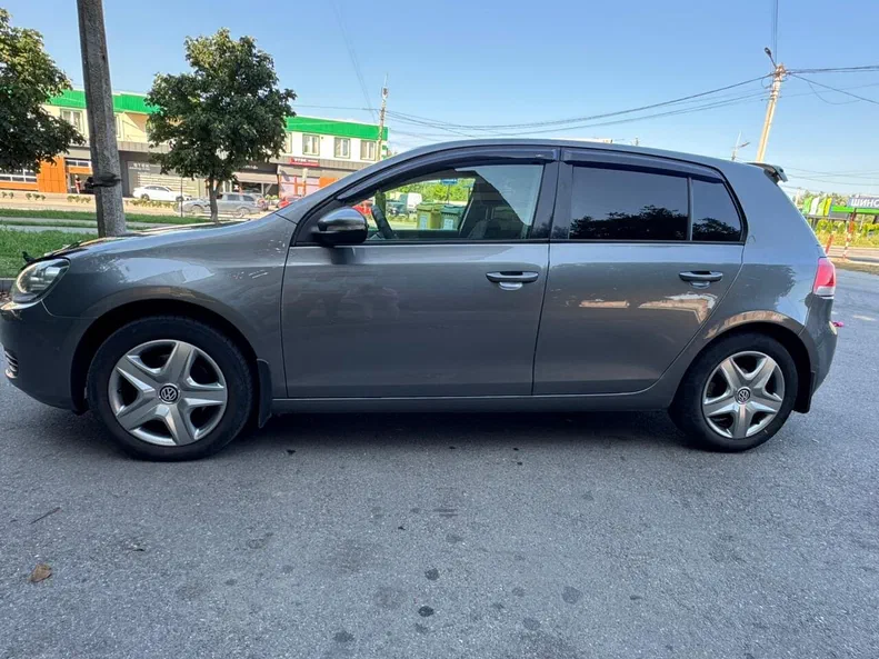 Volkswagen Golf 2009 - 5