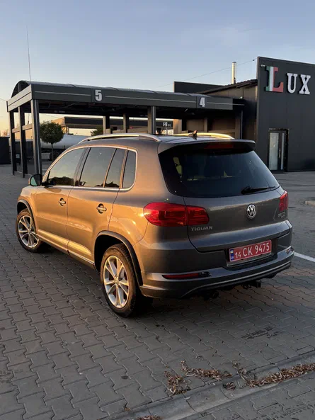 Volkswagen Tiguan 2015