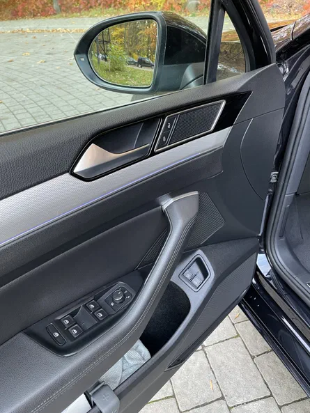 Volkswagen Passat 2016 - 24