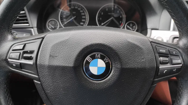 BMW 5 серія 2017 - 8