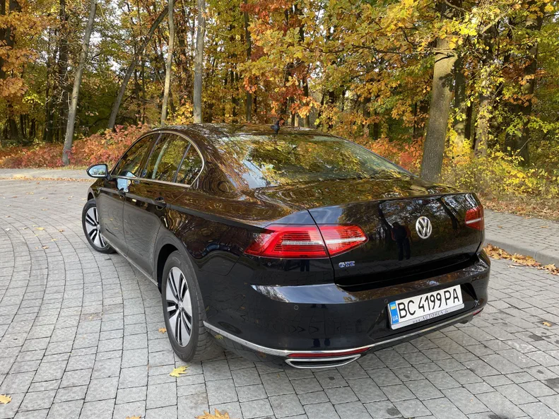 Volkswagen Passat 2016 - 35