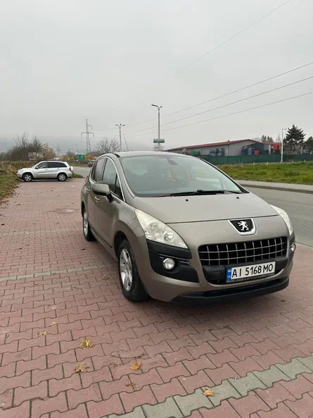 Peugeot 3008 2013