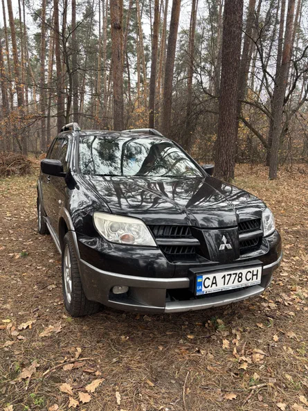 Mitsubishi Outlander 2006